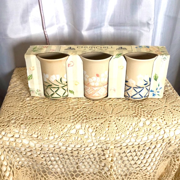 Cottagecore Six Mugs Churchill 90s floral - Picture 1 of 11